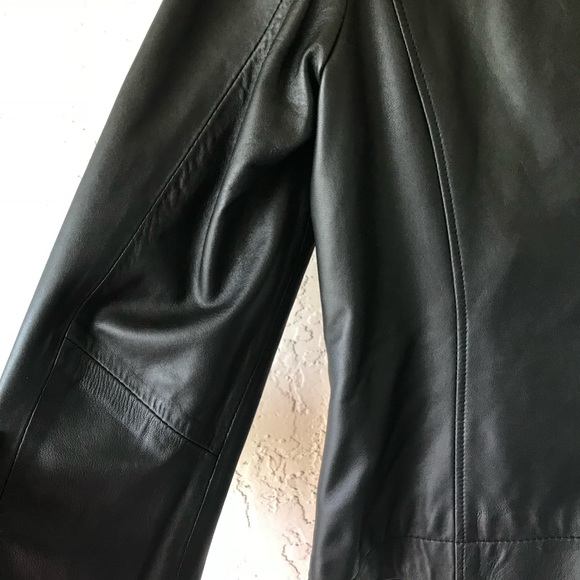 Vince Lamb black leather jacket new like new M - Picture 4 of 5